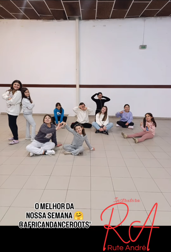 
          African Dance Roots - Featured image
        